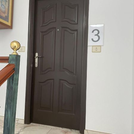 Apartamentos Demar Luis Casais O Grove Exteriör bild