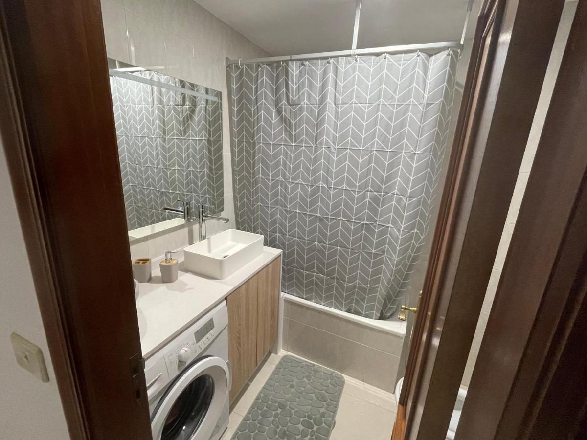 Apartamentos Demar Luis Casais O Grove Exteriör bild