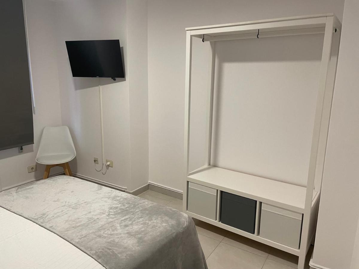 Apartamentos Demar Luis Casais O Grove Exteriör bild