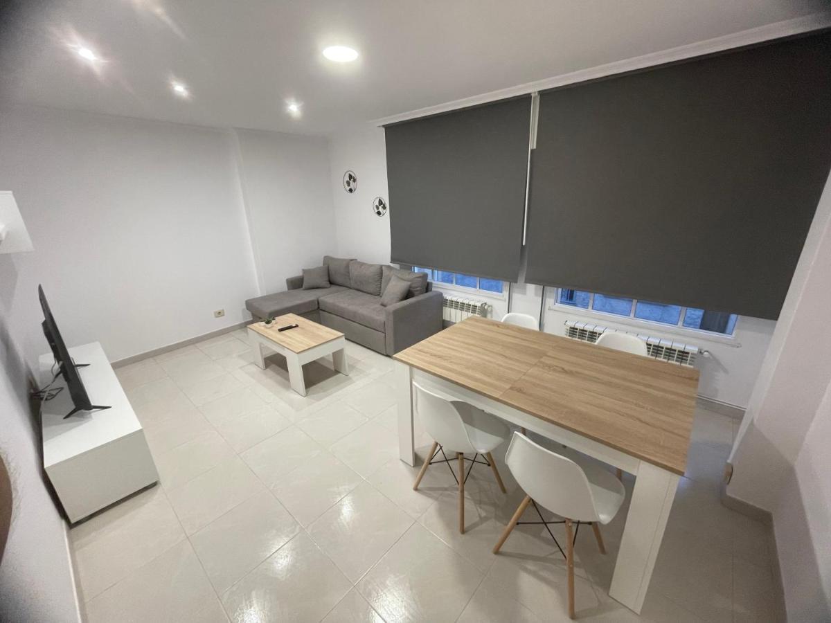 Apartamentos Demar Luis Casais O Grove Exteriör bild