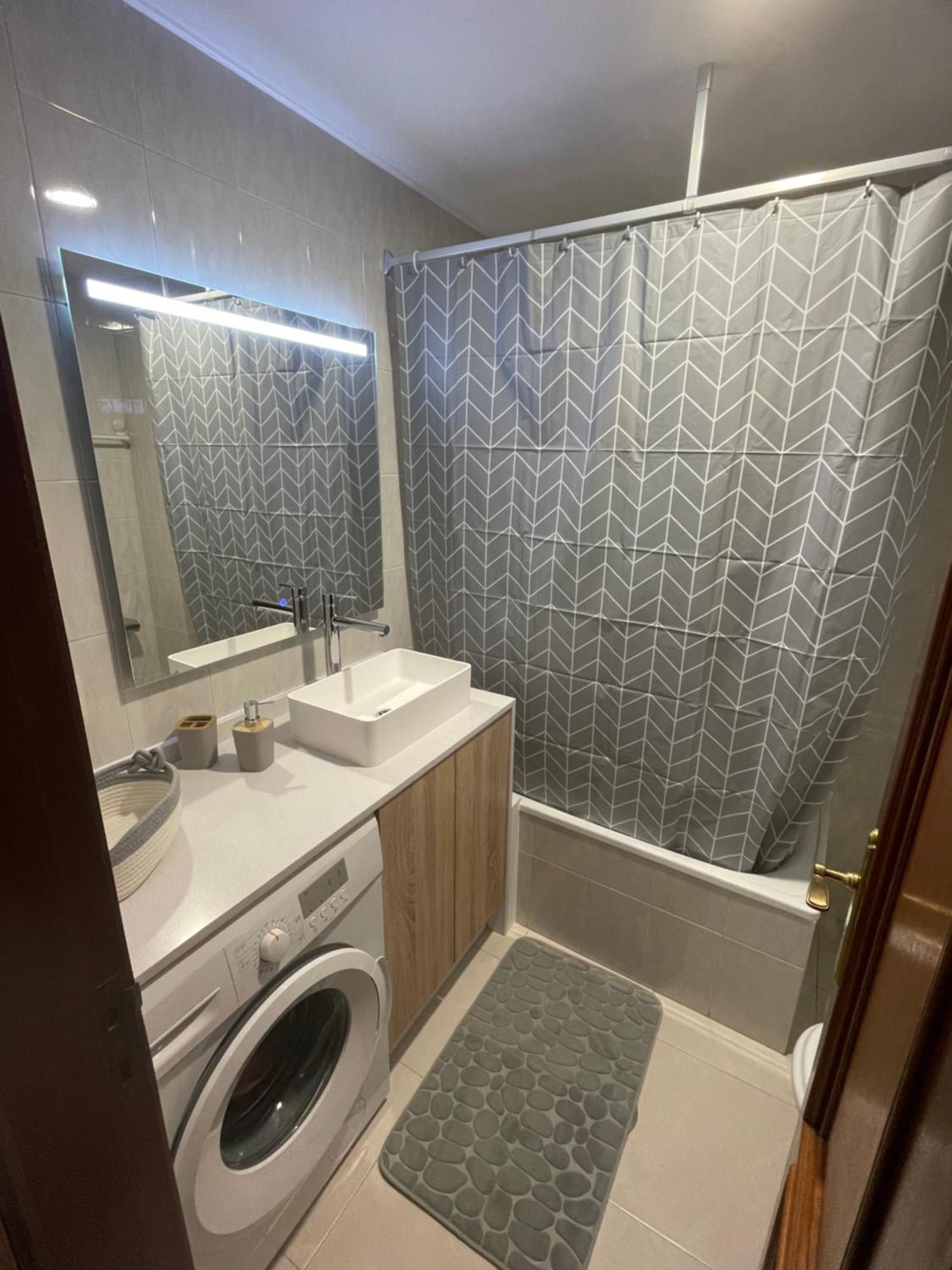 Apartamentos Demar Luis Casais O Grove Exteriör bild