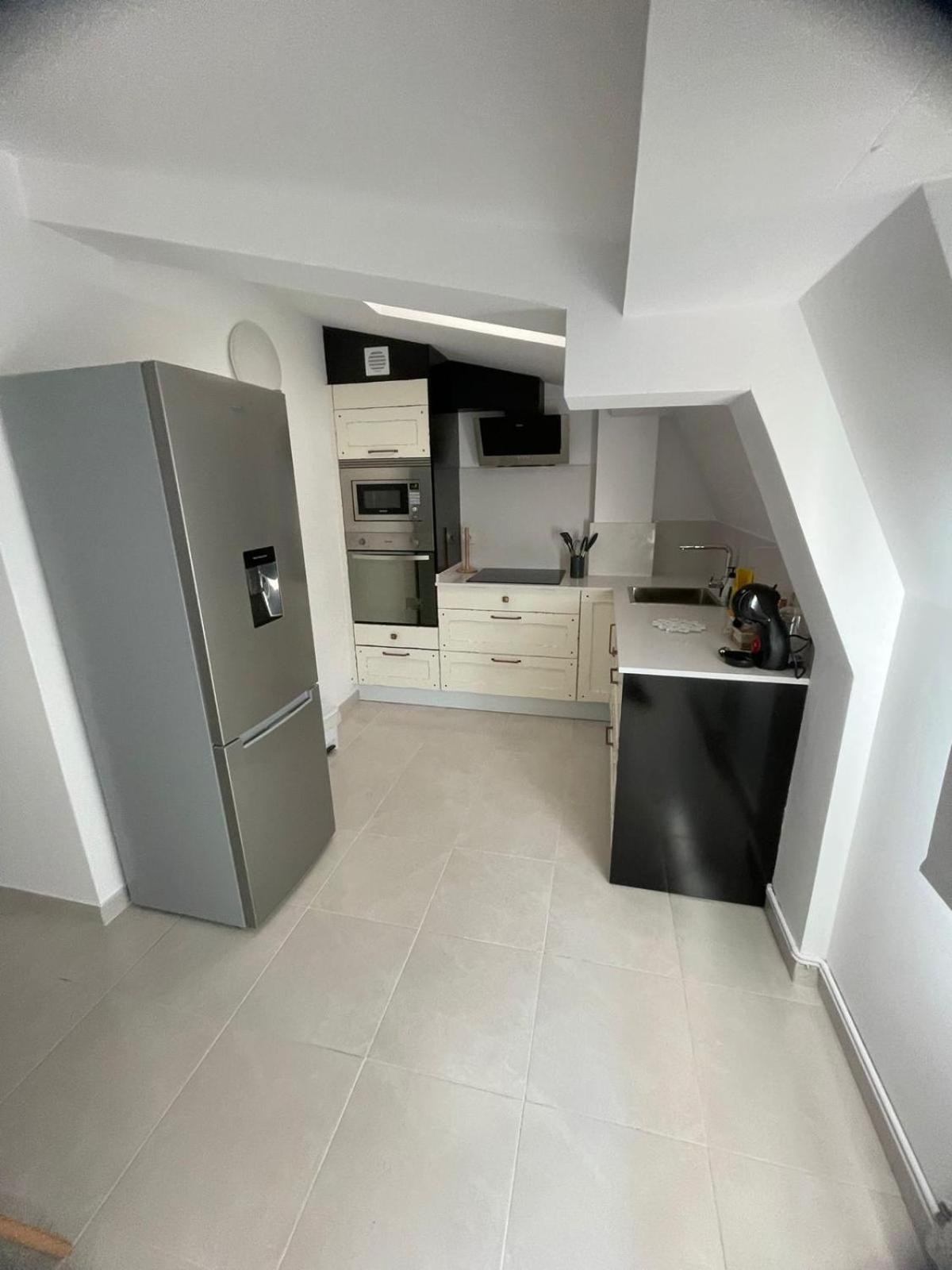 Apartamentos Demar Luis Casais O Grove Rum bild