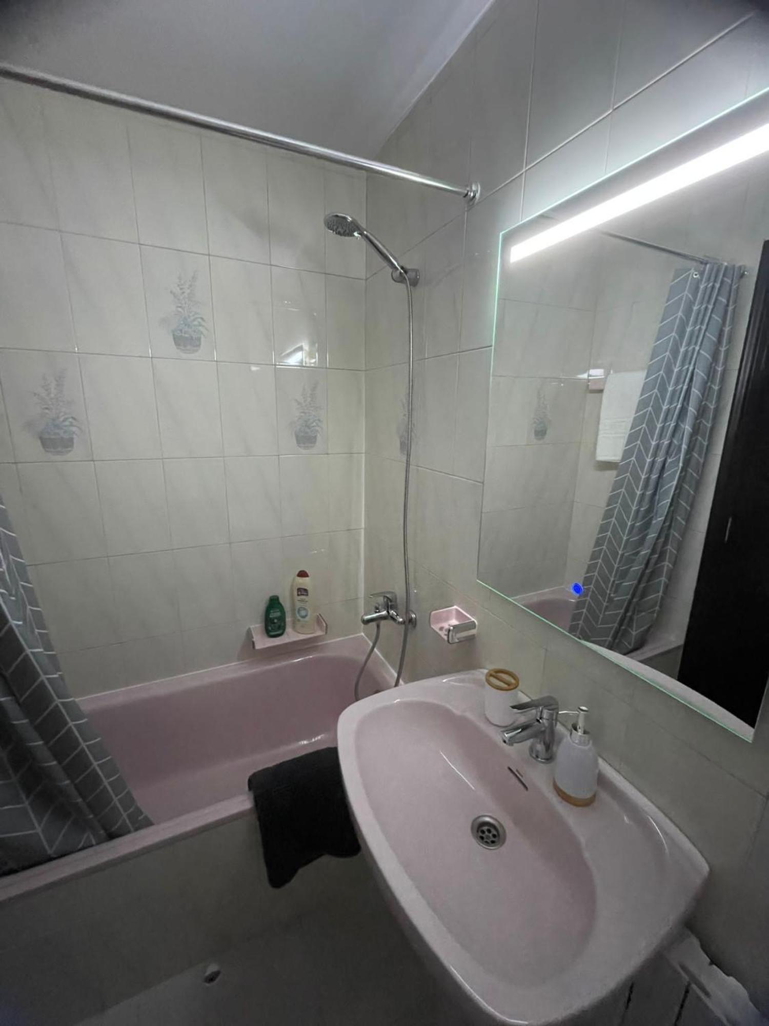 Apartamentos Demar Luis Casais O Grove Rum bild